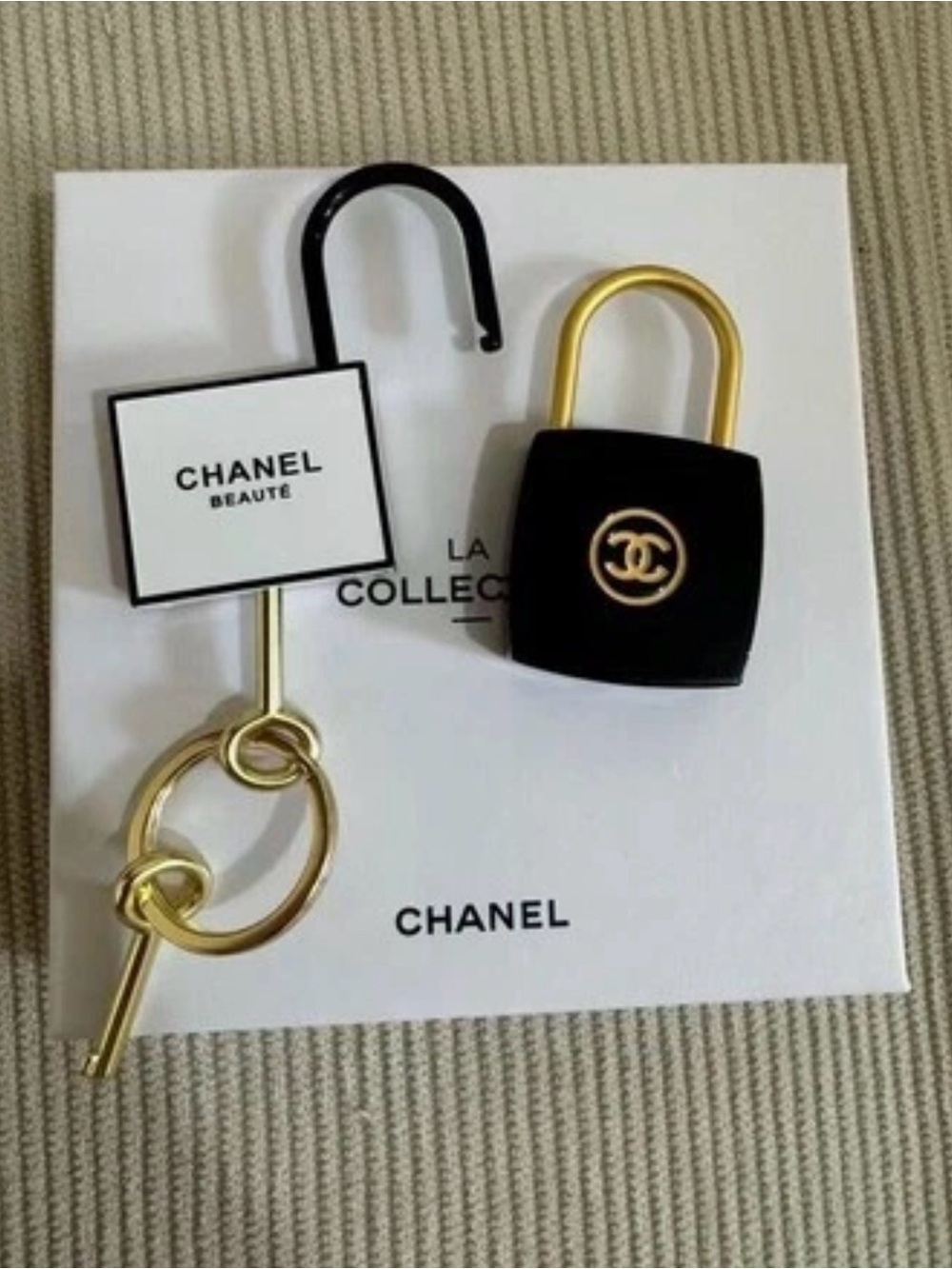 CHANEL Black & White Padlock Key & Card Holder Set with Gold Hardware - Picture 2 of 5